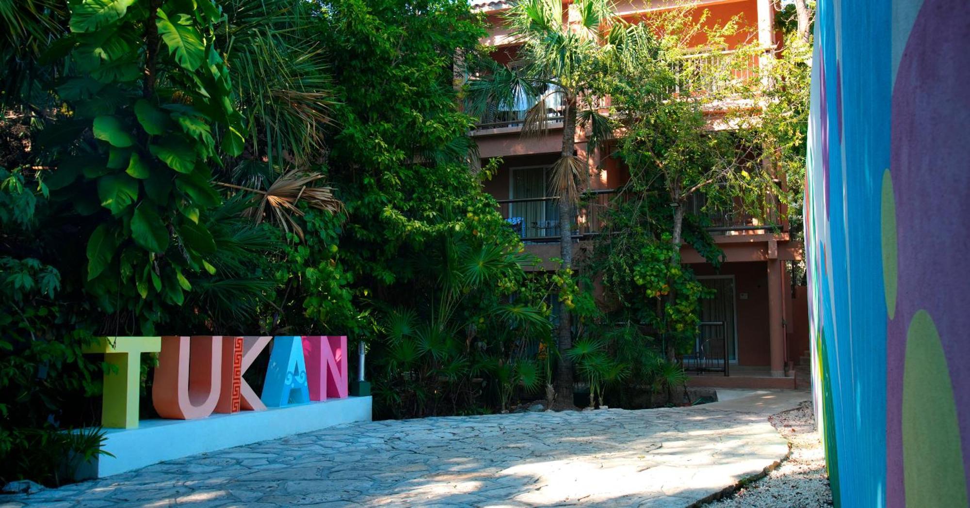 Tukan Hotel Playa Del Carmen Exterior foto